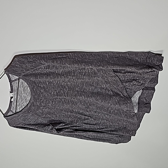 Tentree small gray long sleeve light sweater - Picture 2 of 6